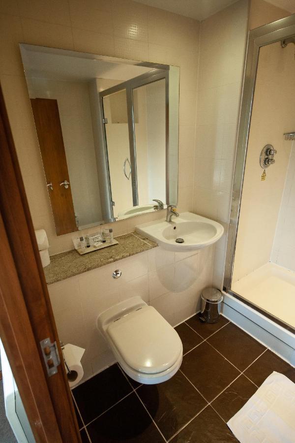 Berwick Manor Hotel Rainham  Zewnętrze zdjęcie