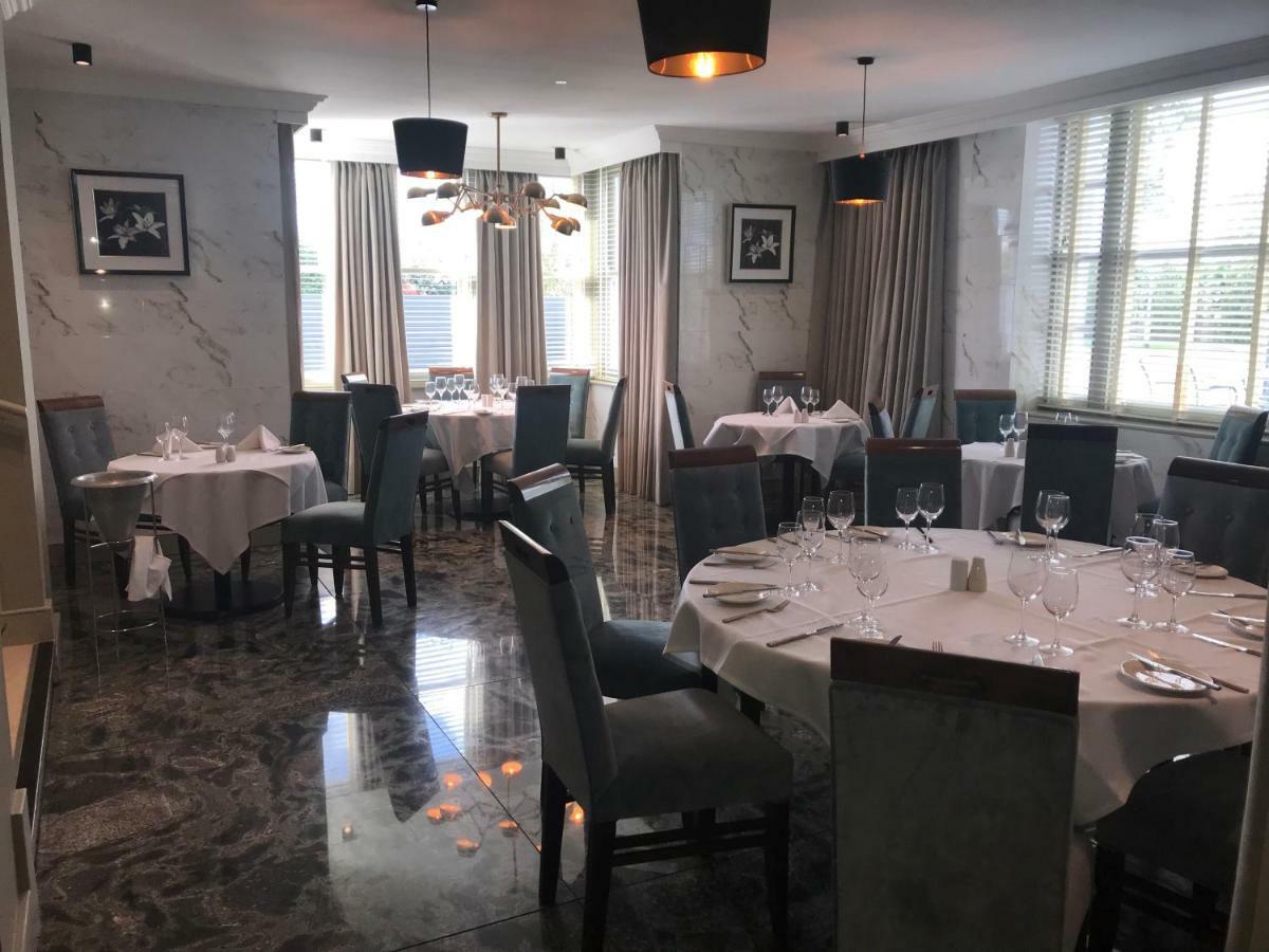 Berwick Manor Hotel Rainham  Zewnętrze zdjęcie