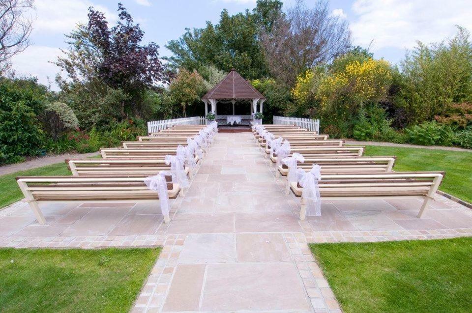 Berwick Manor Hotel Rainham  Zewnętrze zdjęcie